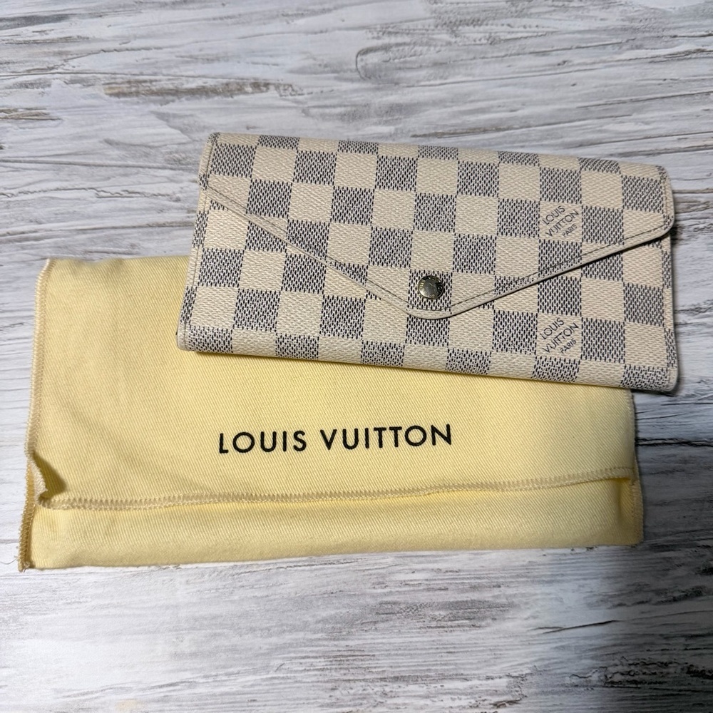 Louis Vuitton wallet Damier Azur Josephine wallet